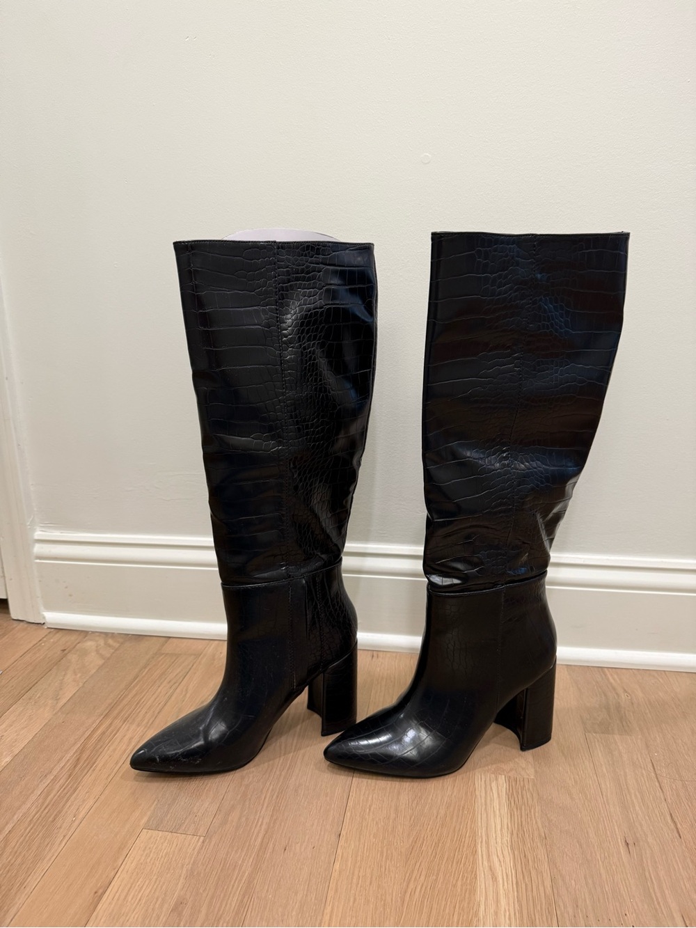 Black Croc-Embossed Knee-High Heeled Boots - Picture 2 of 7